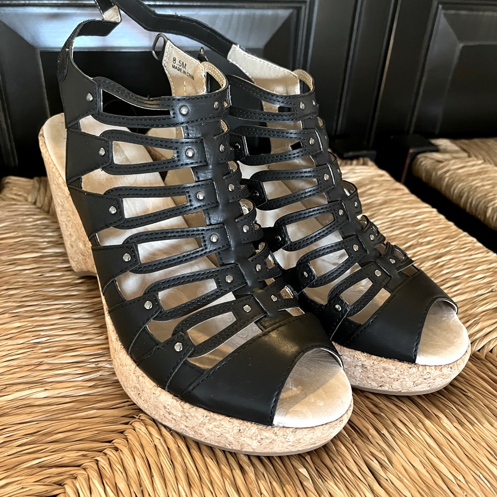 JBU Black Leather Wedge Sandal Size 8 1/2